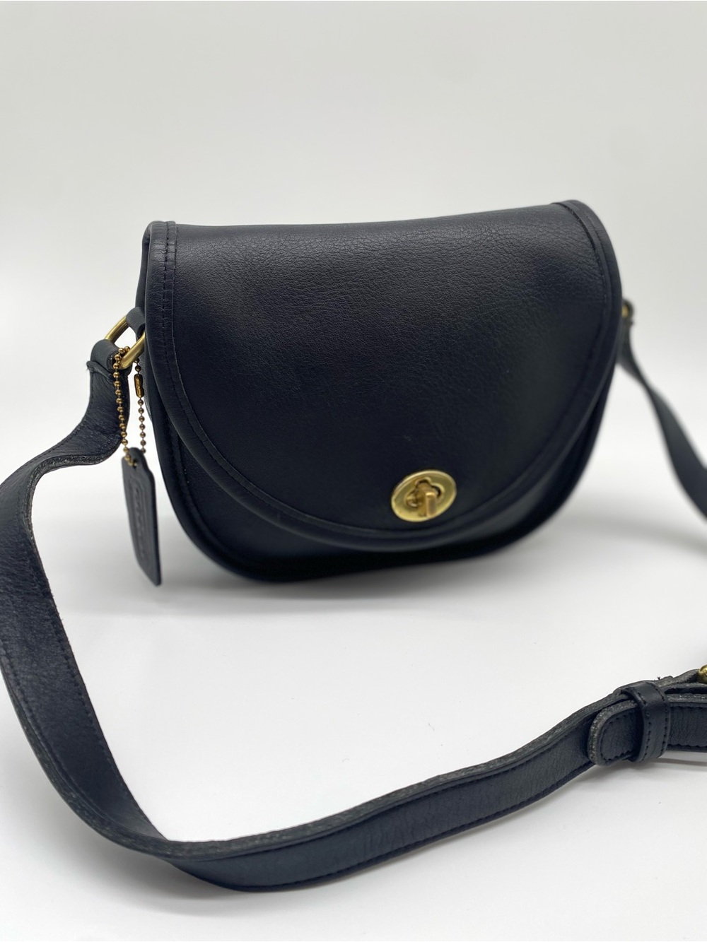 Coach Vintage Watson dark Navy Leather Crossbody